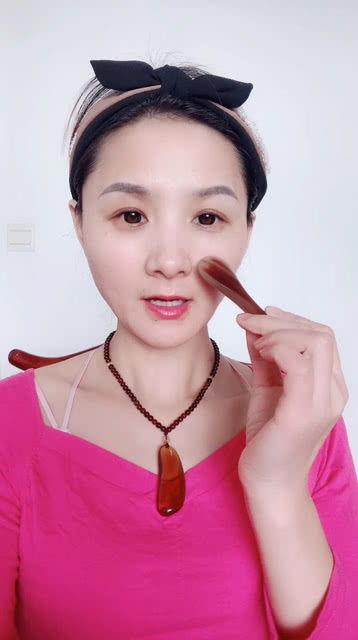 面部按摩视频教程,轻松掌握焕颜秘籍